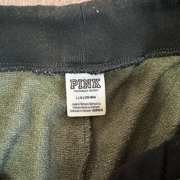 VS PINK camo tracksuit - Picture 2 of 6